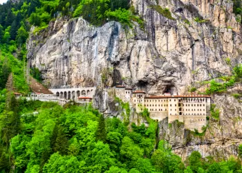 Doğu Karadeniz Turları – Gezilecek Yerler Tarihi ve Turistik Mekanlar