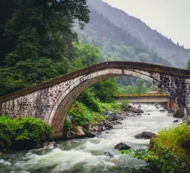 Uçaklı Samsun'dan Batum'a Karadeniz Yaylalar Turu 5 Gece